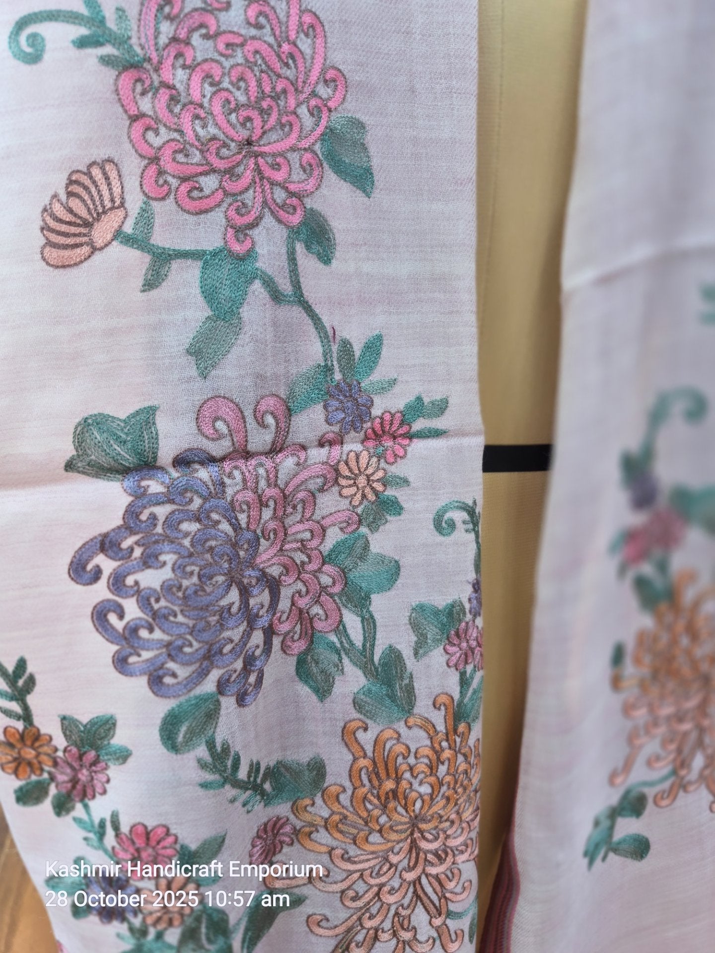 LIGHT PINK STOLE DESIGNER