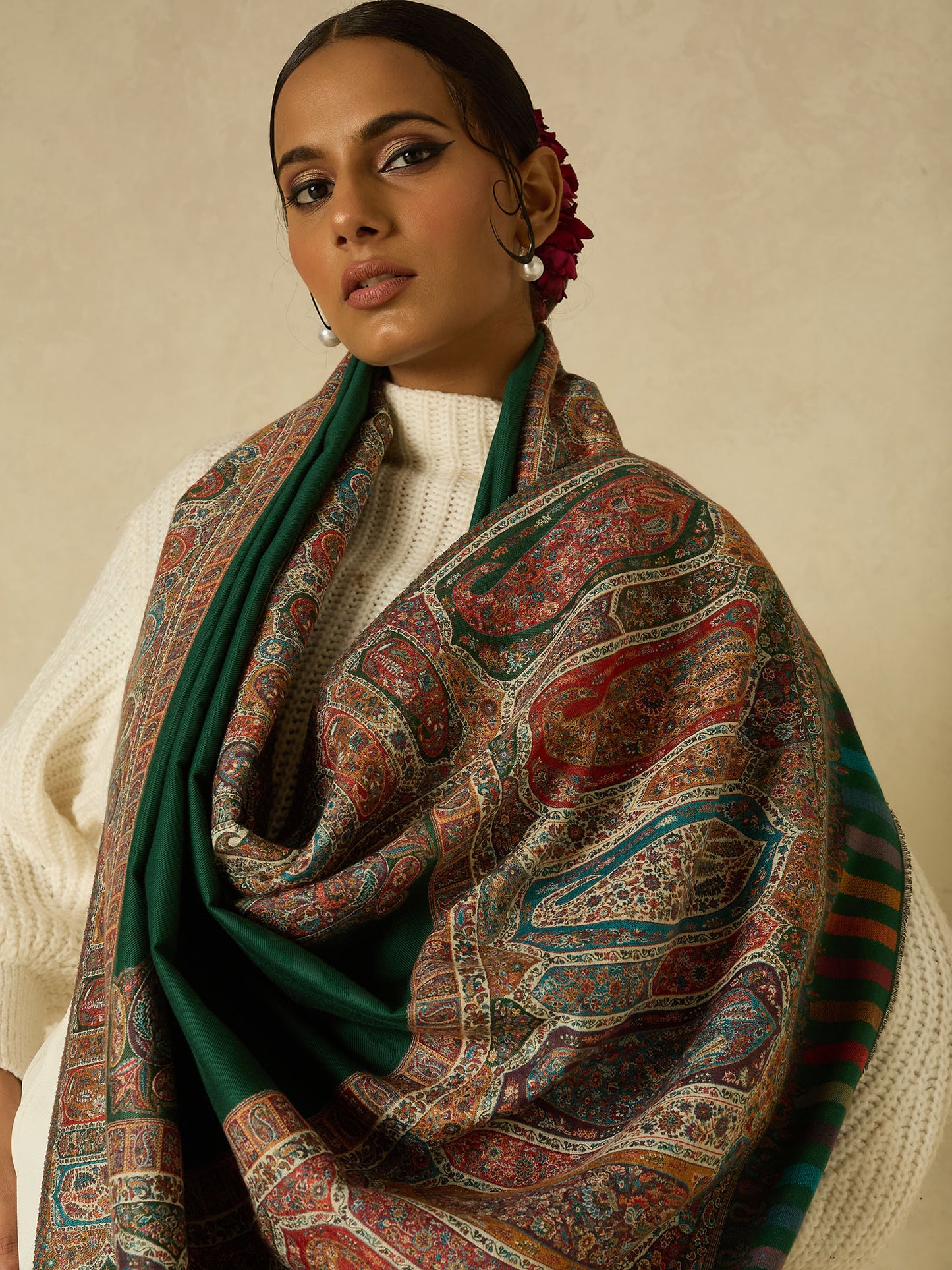 Hayat Paisley Daur Kani Shawl – Meadow Green